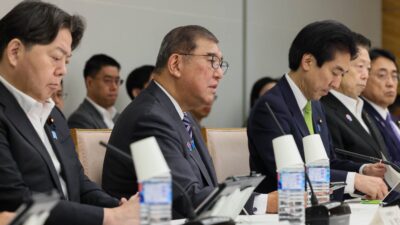 第１回人工知能戦略本部の様子